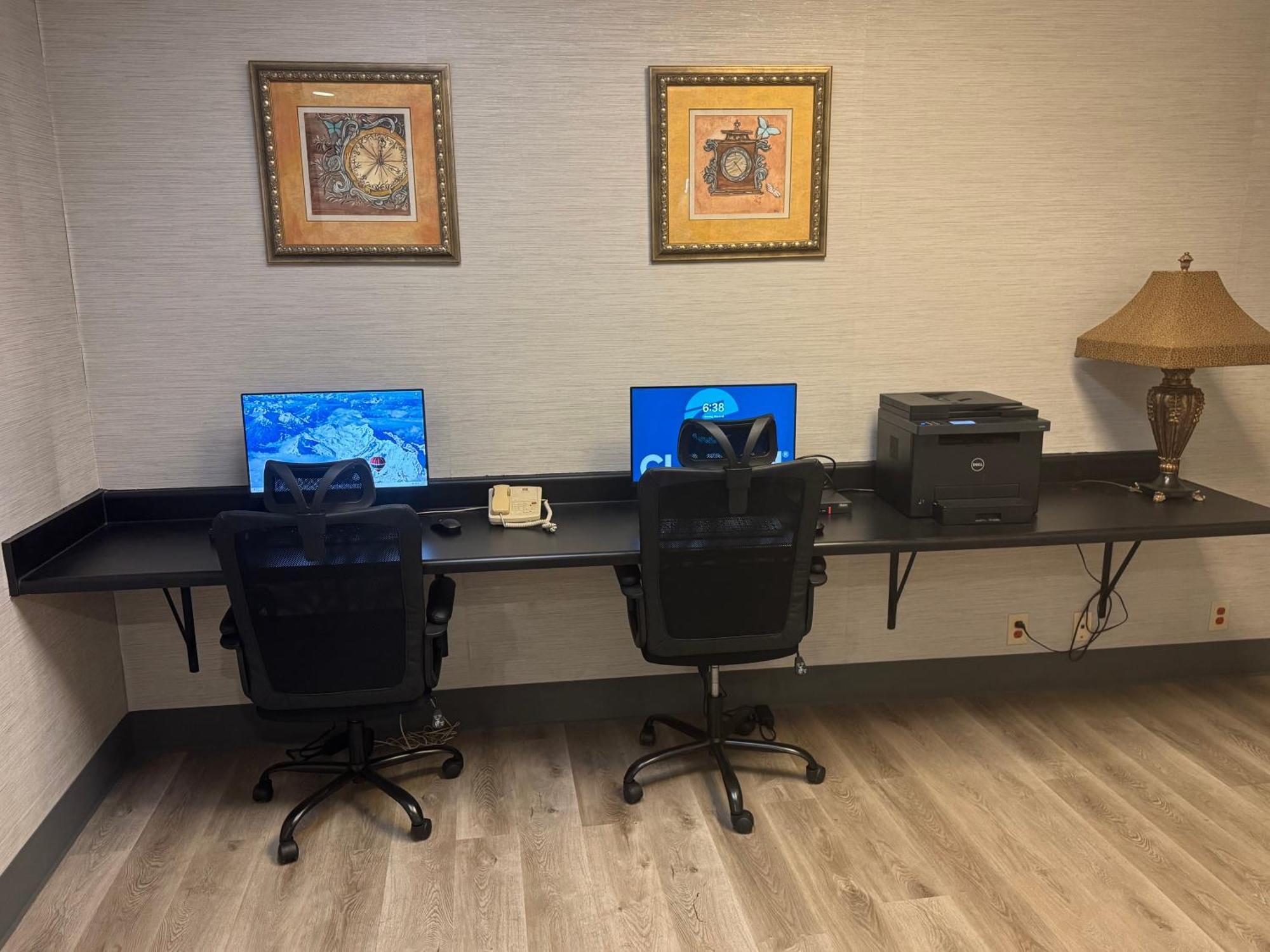 Clarion Inn & Suites Dothan South Екстер'єр фото